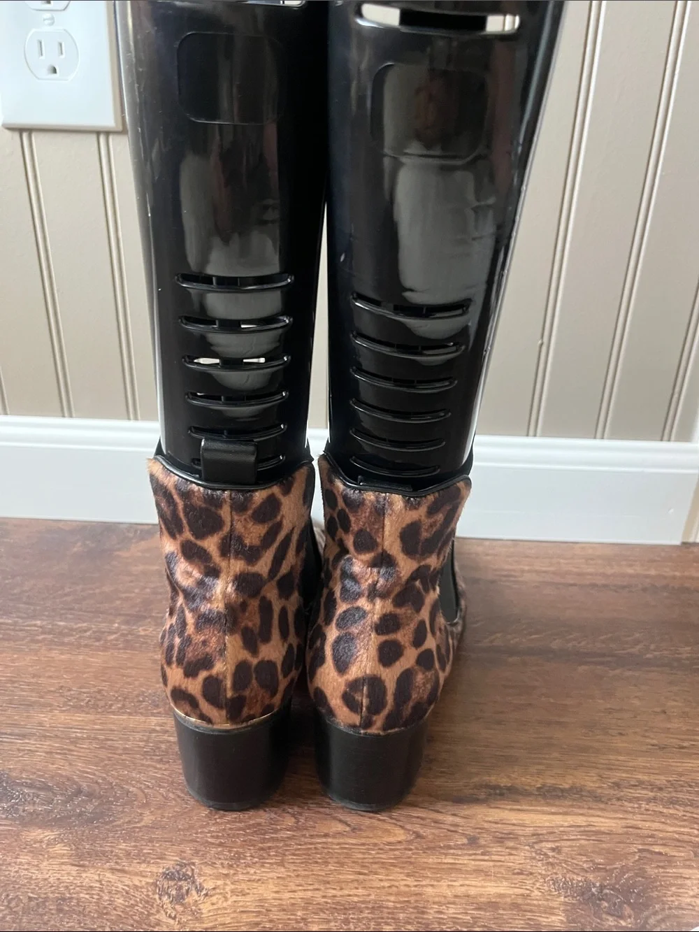 NEW Nine West Leopard Print Pointed Toe Ankle Boots - Brown